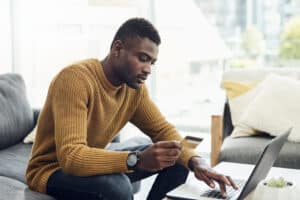 O plano de benefícios é o conjunto de vantagens a que um colaborador tem direito ao ingressar em uma empresa